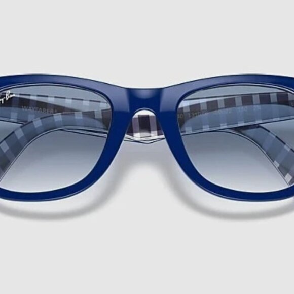 Ray-Ban Unisex Sunglasses, WAYFARER 50 - Picture 6 of 6